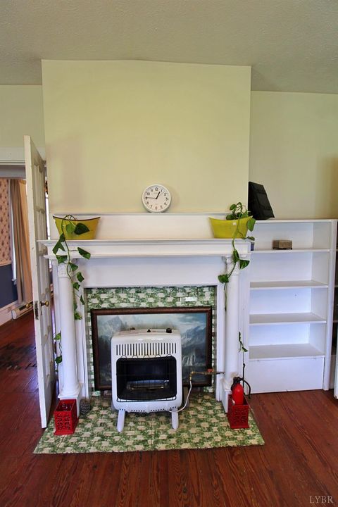 Tiny photo for 242 Church Street, Pamplin, VA 24538 (MLS # 365588)