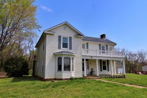 Photo of 242 Church Street, Pamplin, VA 24538 (MLS # 365588)