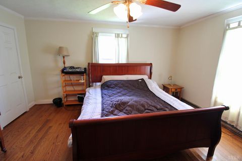 Tiny photo for 242 Church Street, Pamplin, VA 24538 (MLS # 365588)