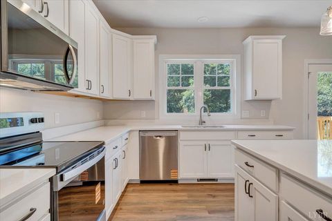 Tiny photo for 15 Snowfield Circle, Lynchburg, VA 24503 (MLS # 364226)