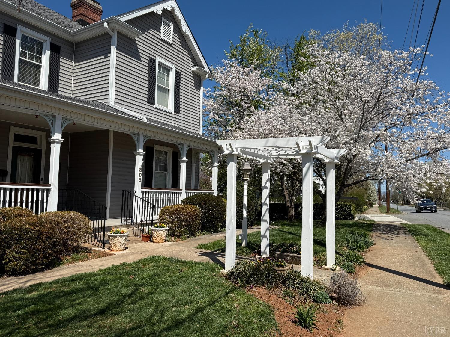 805 Longwood Avenue, Bedford, Virginia image 1