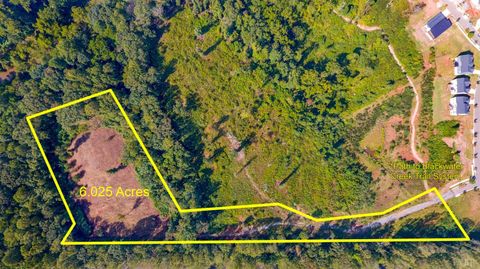 Photo of 206 Waughs Landing Drive, Lynchburg, VA 24503 (MLS # 361698)