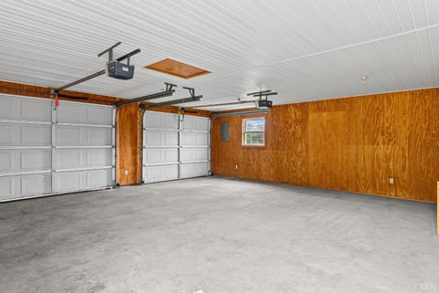 Tiny photo for 8147 Red House Road, Phenix, VA 23959 (MLS # 362518)
