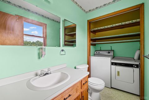 Tiny photo for 8147 Red House Road, Phenix, VA 23959 (MLS # 362518)
