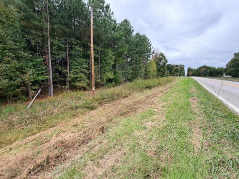 Tiny photo for 8147 Red House Road, Phenix, VA 23959 (MLS # 362518)