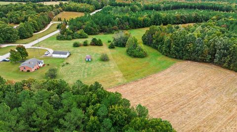 Tiny photo for 8147 Red House Road, Phenix, VA 23959 (MLS # 362518)