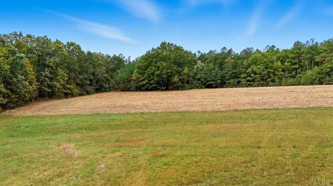 Tiny photo for 8147 Red House Road, Phenix, VA 23959 (MLS # 362518)