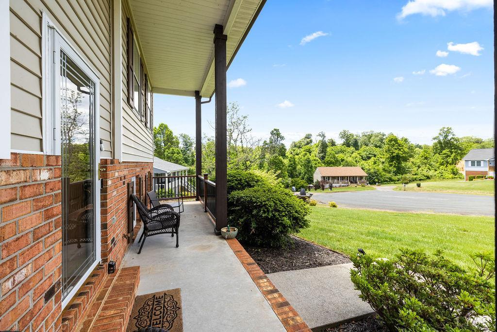115 Mattiponi Drive, Madison Heights, Virginia image 6