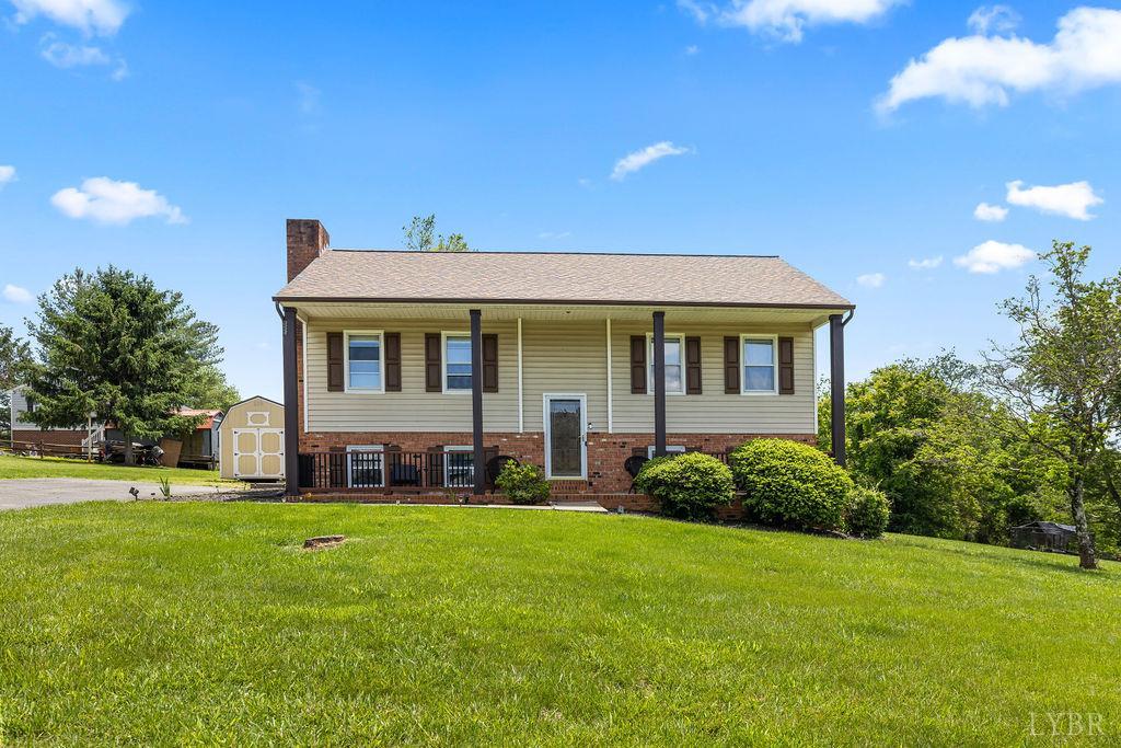 115 Mattiponi Drive, Madison Heights, Virginia image 4