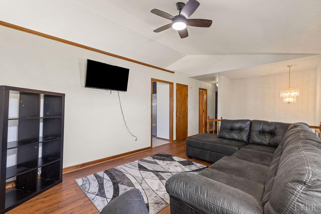 115 Mattiponi Drive, Madison Heights, Virginia image 18