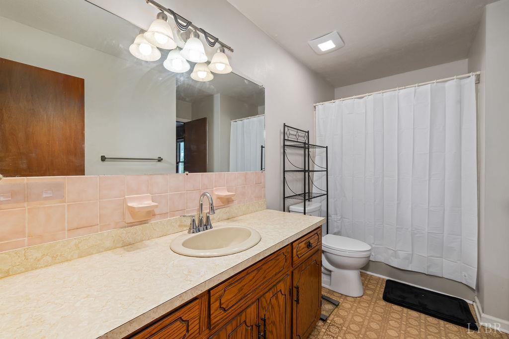 115 Mattiponi Drive, Madison Heights, Virginia image 23