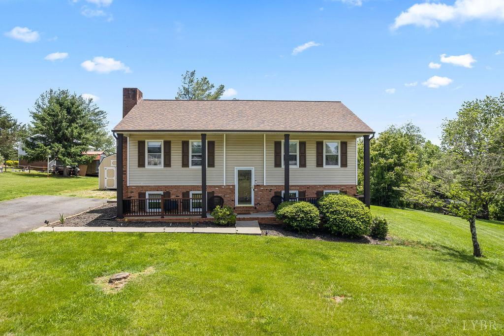115 Mattiponi Drive, Madison Heights, Virginia image 3