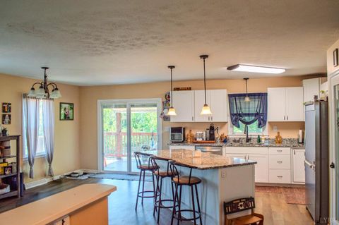 Tiny photo for 95 Midgett Farm Road, Concord, VA 24538 (MLS # 366668)