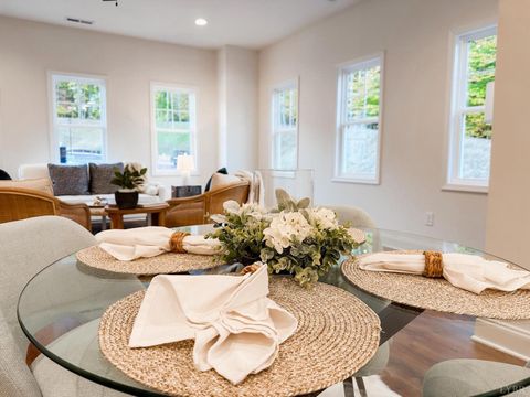 Tiny photo for 110 Aaron Place #601, Lynchburg, VA 24502 (MLS # 364771)