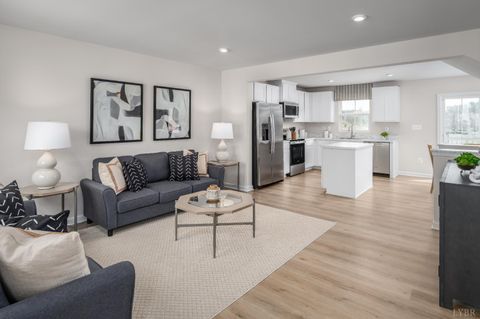 Tiny photo for 102 Ranwell Road, Rustburg, VA 24588 (MLS # 365511)