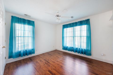 Tiny photo for 1083 High Grove Lane, Forest, VA 24551 (MLS # 363178)