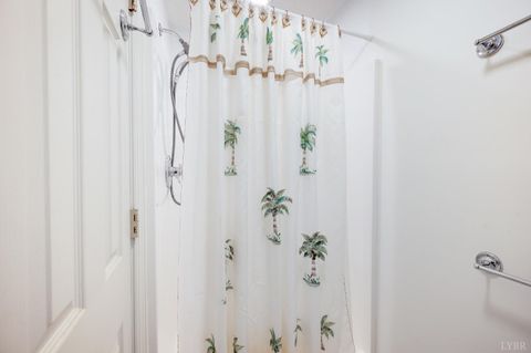 Tiny photo for 1083 High Grove Lane, Forest, VA 24551 (MLS # 363178)