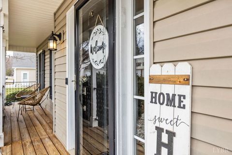 Tiny photo for 130 Delaney Drive, Lynchburg, VA 24501 (MLS # 364831)