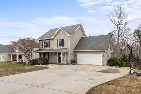 Tiny photo for 130 Delaney Drive, Lynchburg, VA 24501 (MLS # 364831)
