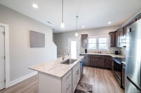 Tiny photo for 97 English Commons Dr Dr, Lynchburg, VA 24501 (MLS # 365507)