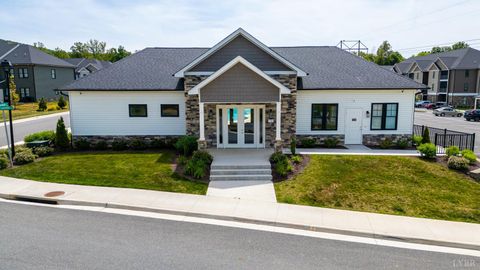 Tiny photo for 97 English Commons Dr Dr, Lynchburg, VA 24501 (MLS # 365507)