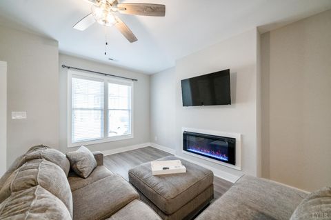 Tiny photo for 97 English Commons Dr Dr, Lynchburg, VA 24501 (MLS # 365507)