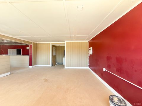 Tiny photo for 4124 S Amherst Hwy Hwy, Madison Heights, VA 24572 (MLS # 365246)