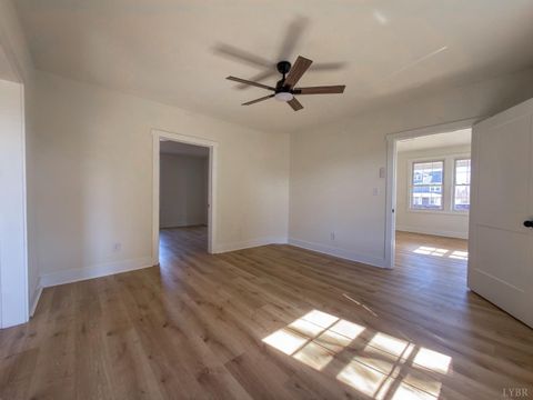 Tiny photo for 4124 S Amherst Hwy Hwy, Madison Heights, VA 24572 (MLS # 365246)