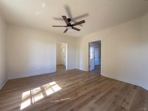 Tiny photo for 4124 S Amherst Hwy Hwy, Madison Heights, VA 24572 (MLS # 365246)