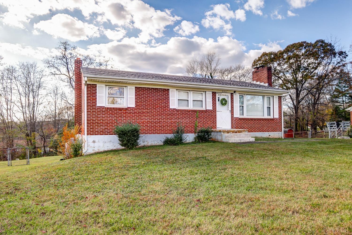 202 Wayne Drive, Lynchburg, Virginia image 2