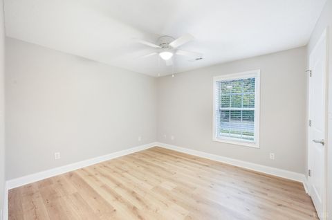 Tiny photo for 100 Capstone Drive #2, Lynchburg, VA 24502 (MLS # 362805)