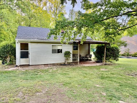 Tiny photo for 7 Lake Shore Lane, Lynchburg, VA 24502 (MLS # 366166)