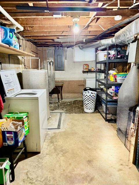 Tiny photo for 7 Lake Shore Lane, Lynchburg, VA 24502 (MLS # 366166)