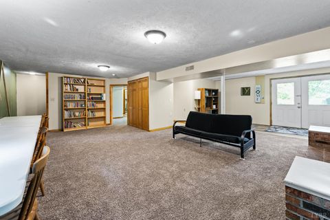 Tiny photo for 1324 Founding Way Road, Bedford, VA 24523 (MLS # 366453)