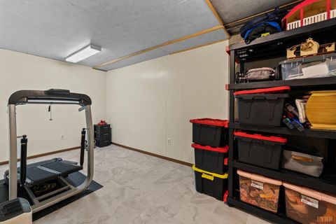 Tiny photo for 1324 Founding Way Road, Bedford, VA 24523 (MLS # 366453)