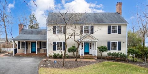 Photo of 960 Rothowood Road, Lynchburg, VA 24503 (MLS # 363897)