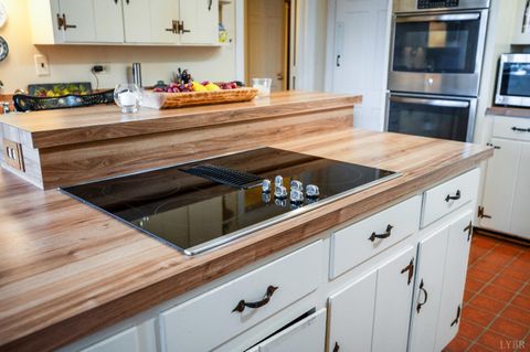 Tiny photo for 960 Rothowood Road, Lynchburg, VA 24503 (MLS # 363897)