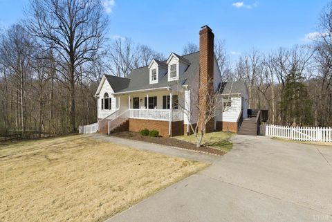 Tiny photo for 126 Mullbury Place, Lynchburg, VA 24502 (MLS # 365072)
