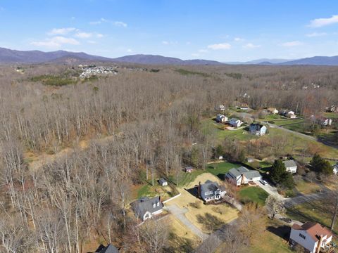 Tiny photo for 126 Mullbury Place, Lynchburg, VA 24502 (MLS # 365072)