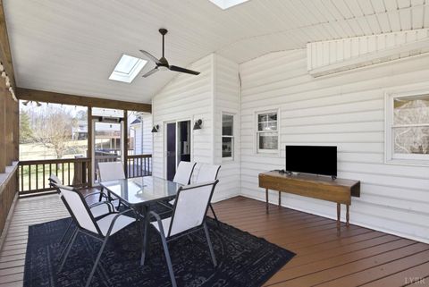 Tiny photo for 126 Mullbury Place, Lynchburg, VA 24502 (MLS # 365072)