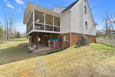 Tiny photo for 126 Mullbury Place, Lynchburg, VA 24502 (MLS # 365072)