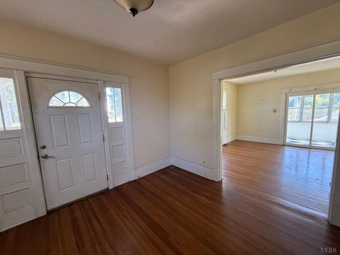 Tiny photo for 101 Thomas Road, Lynchburg, VA 24501 (MLS # 362322)