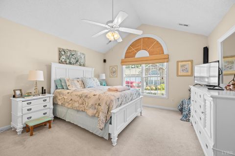 Tiny photo for 226 Salisbury Cir Cir, Lynchburg, VA 24502 (MLS # 362039)