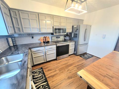 Tiny photo for 1432 Ashbourne Drive, Lynchburg, VA 24501 (MLS # 364513)