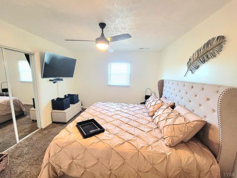 Tiny photo for 1432 Ashbourne Drive, Lynchburg, VA 24501 (MLS # 364513)