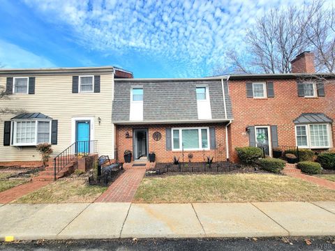 Tiny photo for 1432 Ashbourne Drive, Lynchburg, VA 24501 (MLS # 364513)