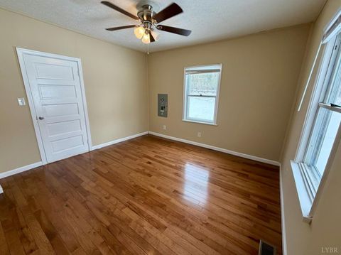 Tiny photo for 137 Higginbotham Creek Road, Amherst, VA 24521 (MLS # 364356)