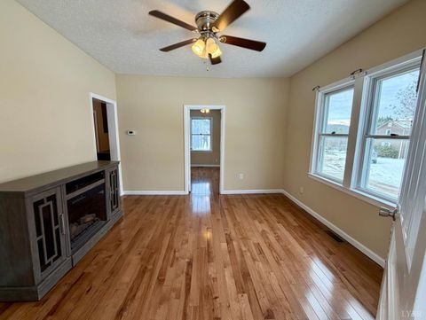 Tiny photo for 137 Higginbotham Creek Road, Amherst, VA 24521 (MLS # 364356)