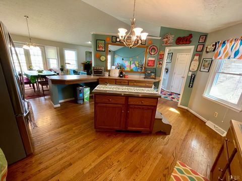 Tiny photo for 921 Alum Springs Road, Forest, VA 24551 (MLS # 365007)