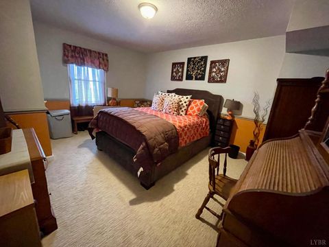 Tiny photo for 921 Alum Springs Road, Forest, VA 24551 (MLS # 365007)